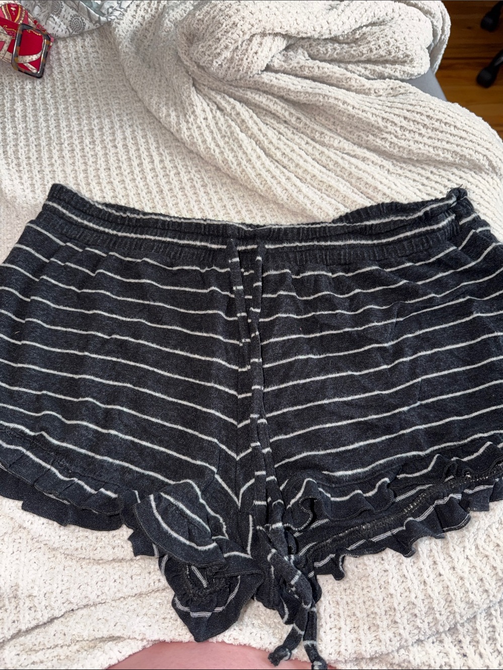 Aeropostale Black & White Striped Ruffled Lounge Shorts